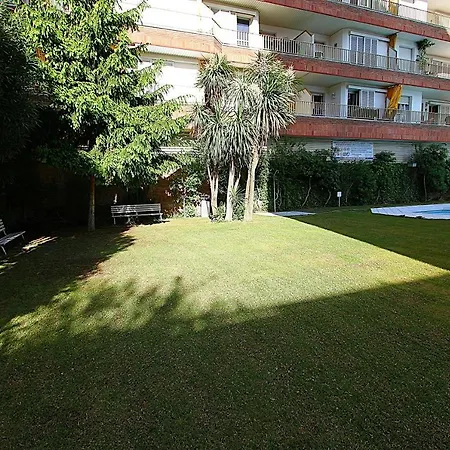 Apartamento Oasis A094 滨海略雷特